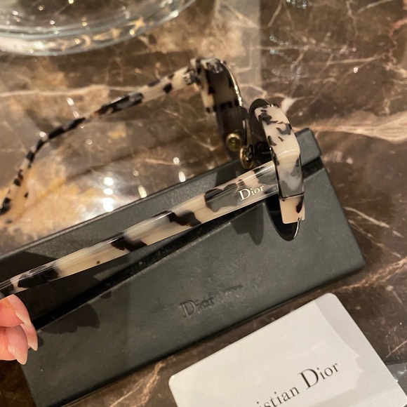 Dior Blue P7JKU Wildly Cat Eye Sunglasses - Full Set - Picture 5 of 7